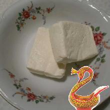 Запеканка с манкой и изюмом