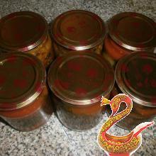 Canned aubergines in tomato sauce