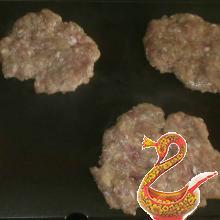 Homemade hamburgers recipe with photos