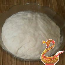 Пирожки с луком яйцом печеные