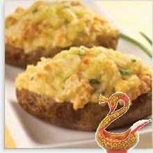 Картофель фаршированный креветками с грибами