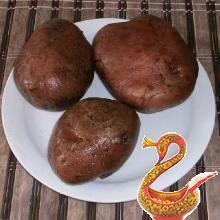 Салат из морской капусты с колбасой