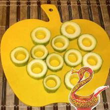 Zucchini compote with pineapple flavor