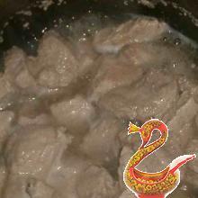 Pork braised in milk