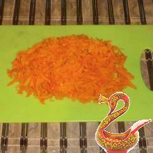 Pickled onions with carrots 