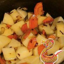 Картофель с овощами рецепт