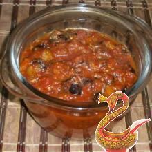 Eggplant stewed with tomatoes and garlic