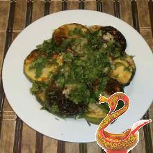 Russian recipe fried zucchini with garlic