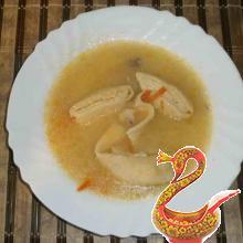 куриный суп с сырными клецками