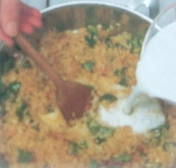 Плов с креветками и карри